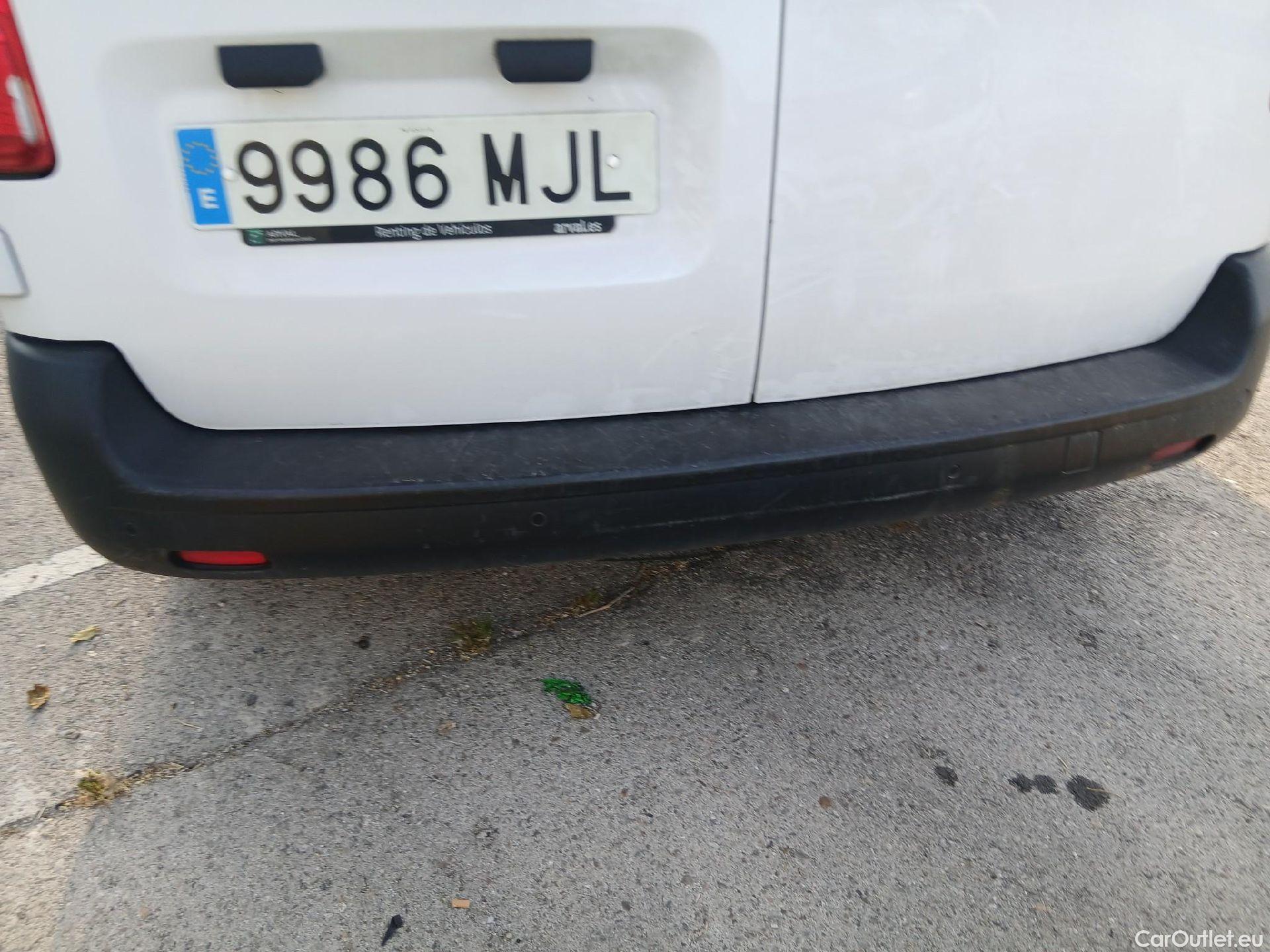  Citroen  Jumpy CITROEN  / 2016 / 4P / furgón Furgón Talla M BlueHDi 100 S&S 6v #20