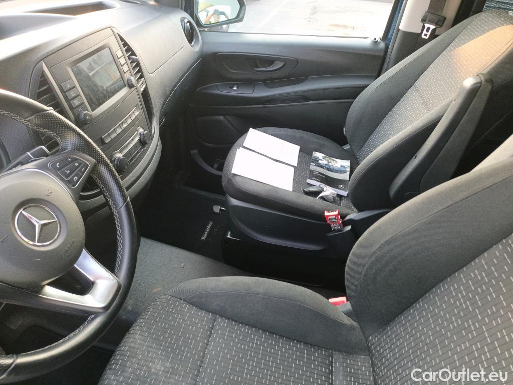  Mercedes  Vito MERCEDES-BENZ  / 2014 / 4P / combi 114CDI AT 100kW Tourer Pro 2020 Compacta #11