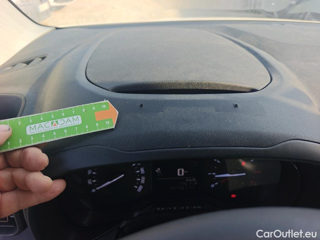  Citroen  Berlingo CITROEN  / 2018 / 4P / furgón derivado de turismo Talla M BlueHDi 100 CLUB #17