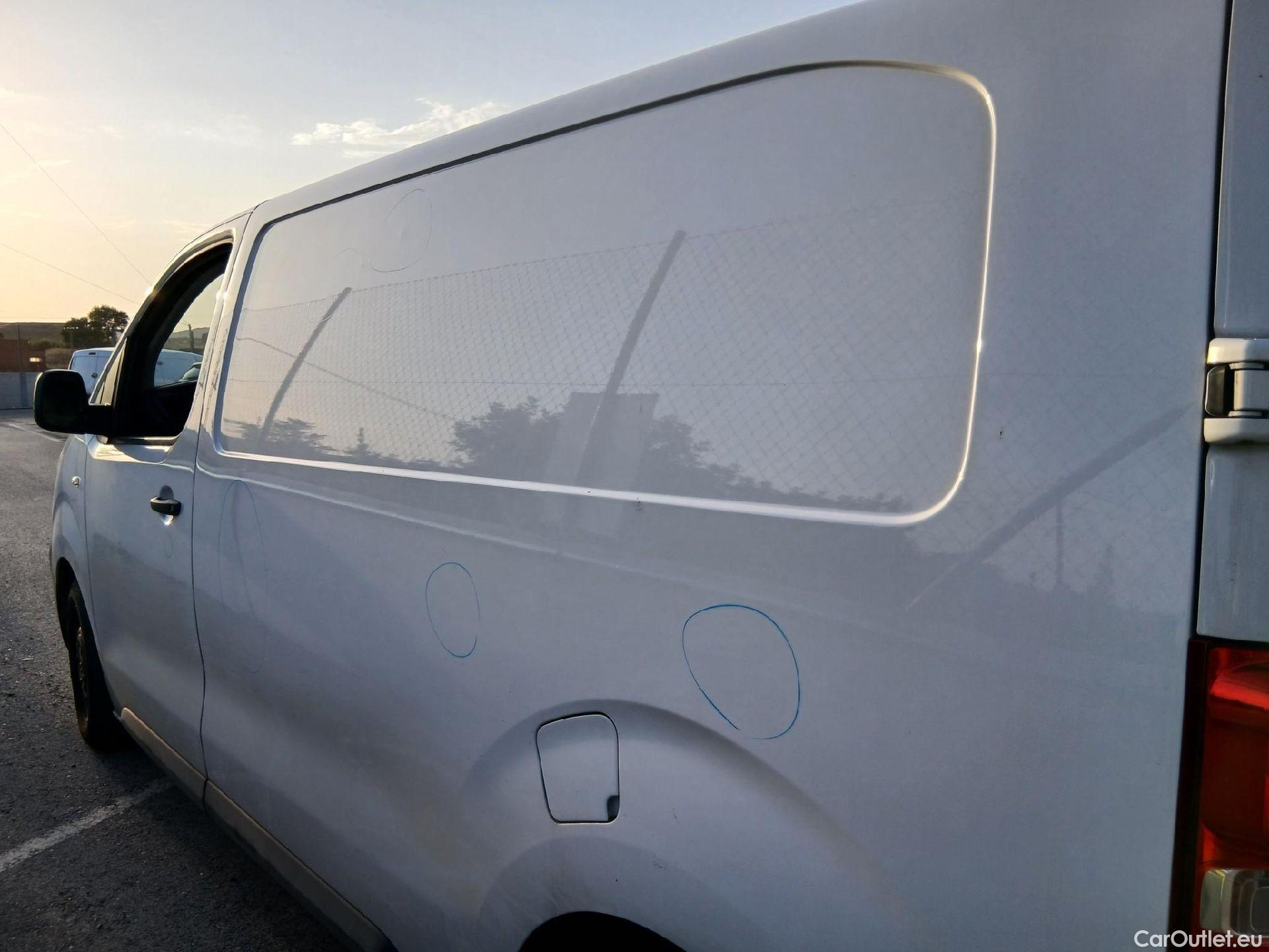  Citroen  Jumpy CITROEN  / 2016 / 4P / furgón Furgón Talla M BlueHDi 100 S&S 6v #14