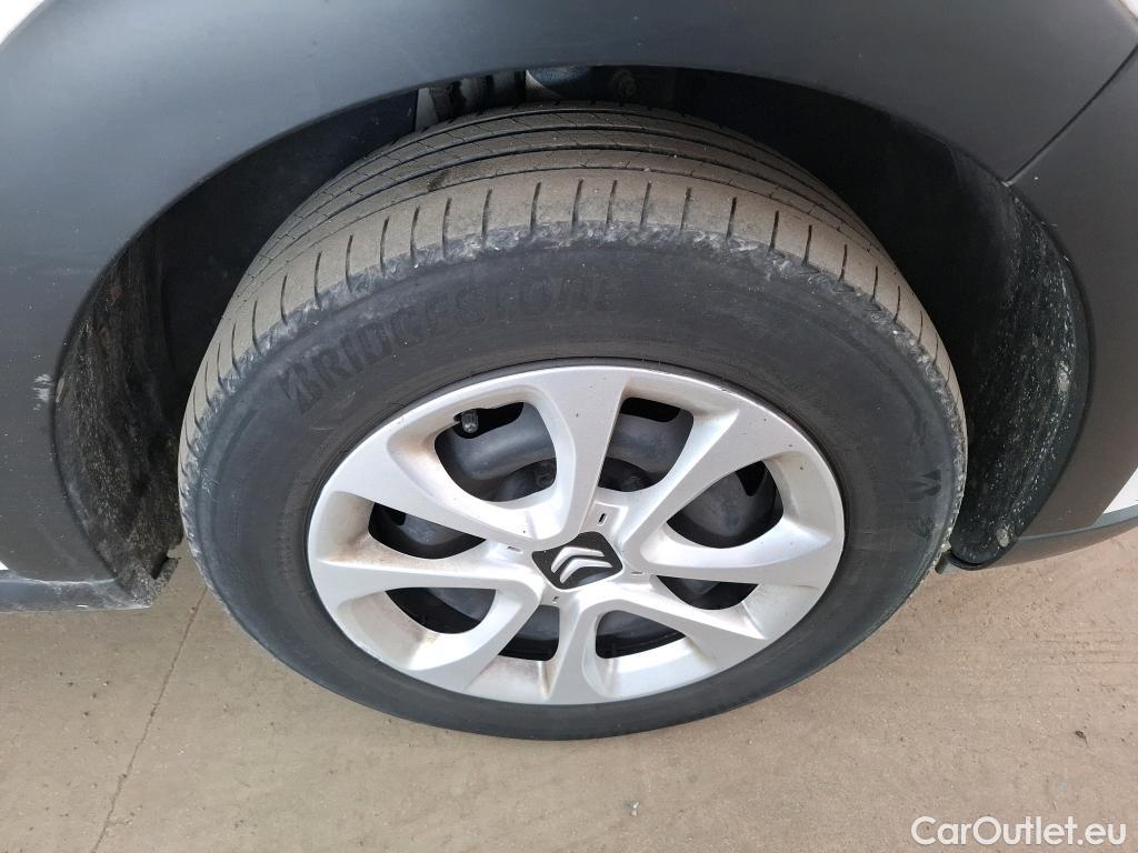  Citroen  C3  Société Feel 1.5 BlueHDI 100CV BVM6 E6d #7