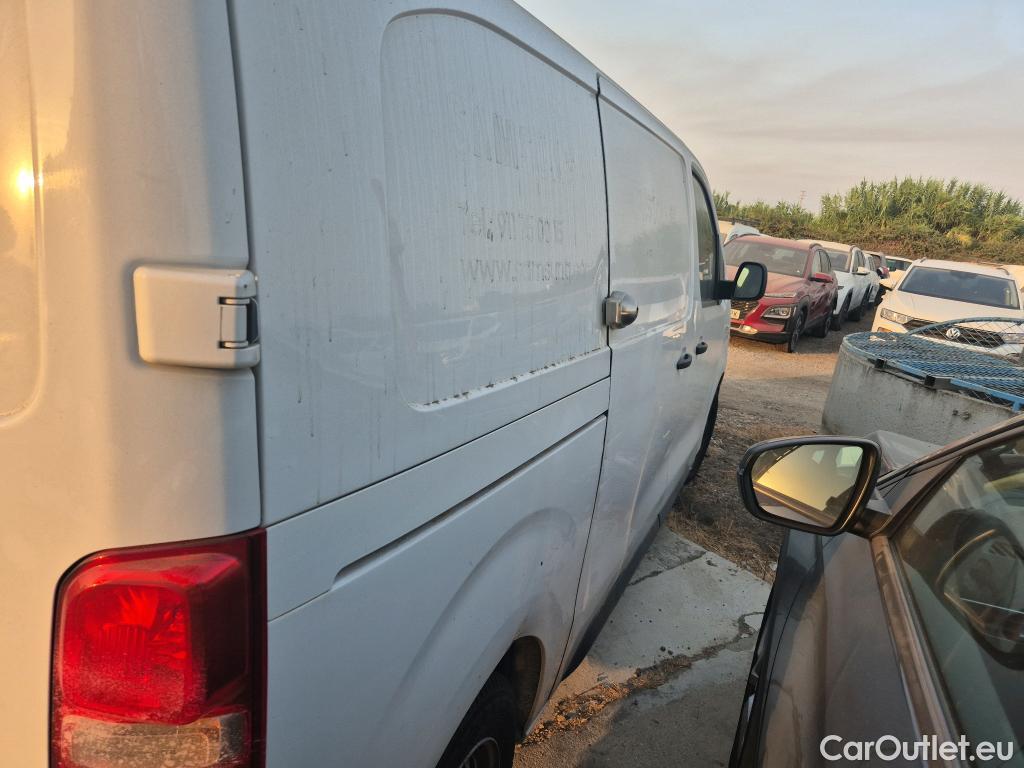  Opel  Vivaro OPEL  / 2019 / 4P / furgón 1.5 Diésel 88kW (120CV) M Std Select #23