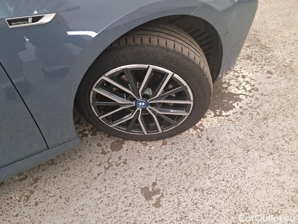  Bmw  2 Tourer BMW Série 2 Active Tourer / 2021 / 5P / monospace 225e xDrive 245ch M Sport DKG7 #1