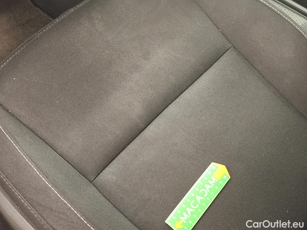  Renault  Captur RENAULT  / 2019 / 5P / SUV Business TCe 140 EDC FAP -21 TVU #13