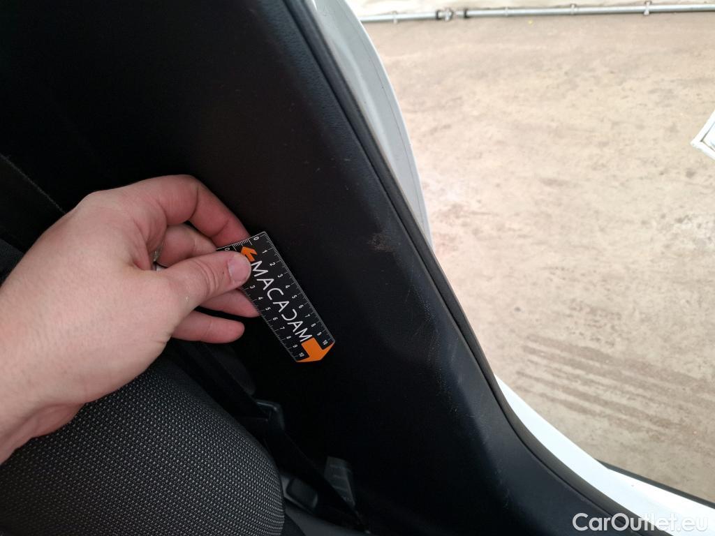  Citroen  C3  Société Feel 1.5 BlueHDI 100CV BVM6 E6d #8