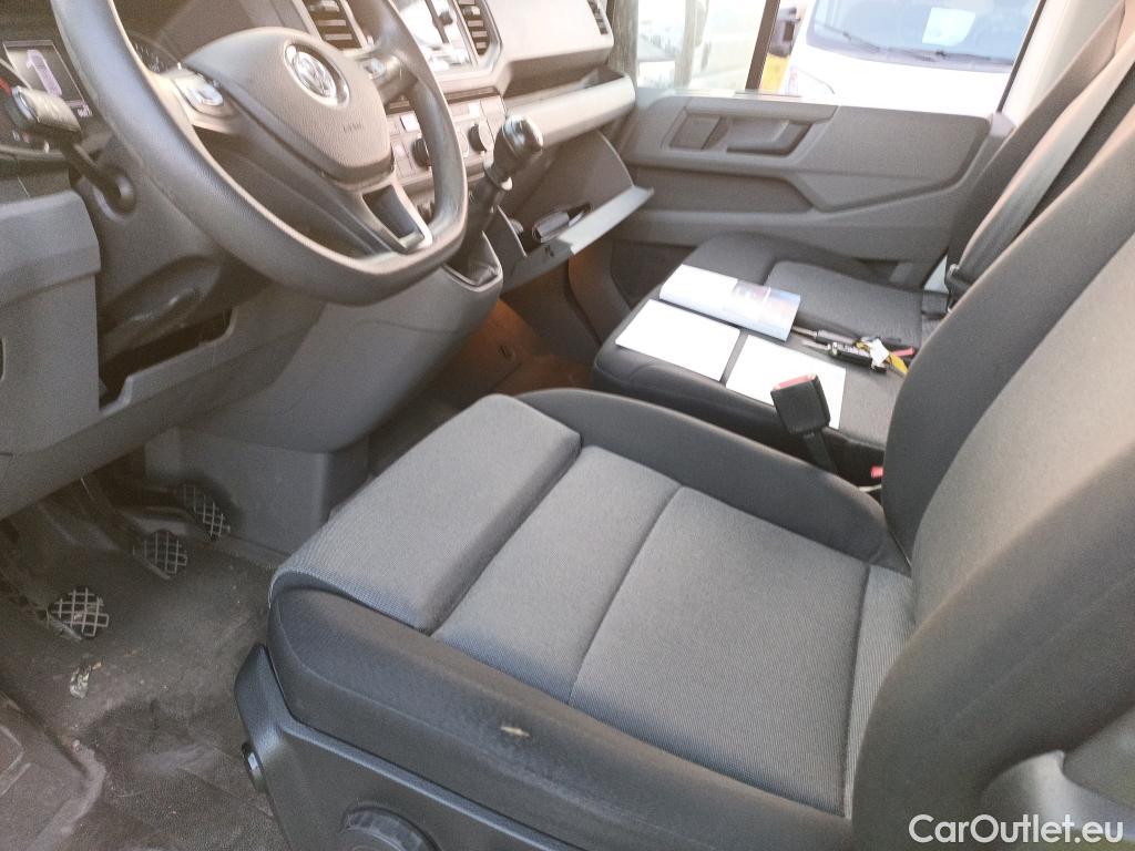  Volkswagen  Crafter VOLKSWAGEN  / 2017 / 4P / furgón 35 Furgón BM TN L3H2 2.0TDI 103kW(140CV) #9