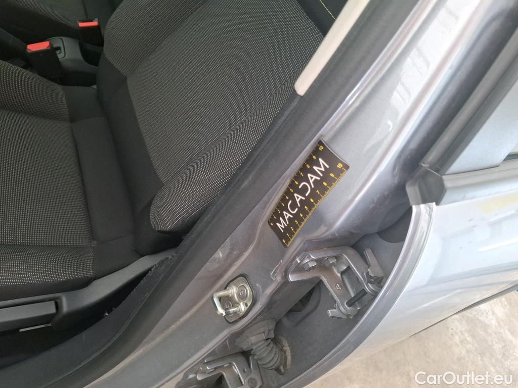  Citroen  C3  Plus 1.2 PureTech 80CV BVM5 6E #1