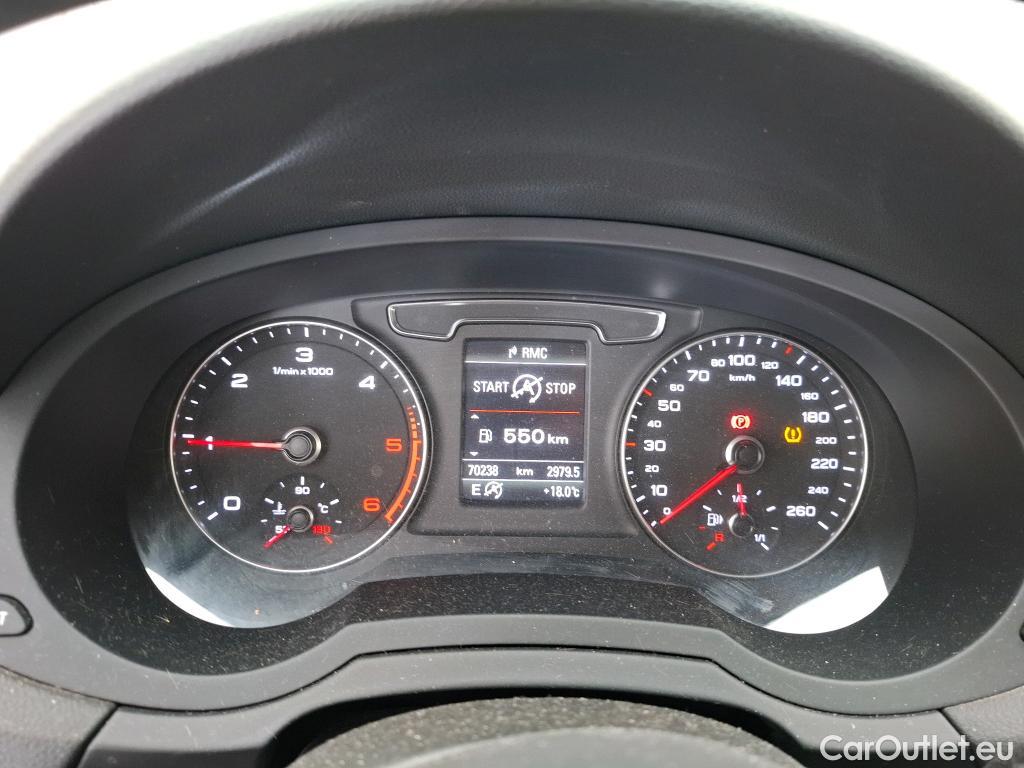  Audi  Q3  Ambition Luxe 2.0 #8
