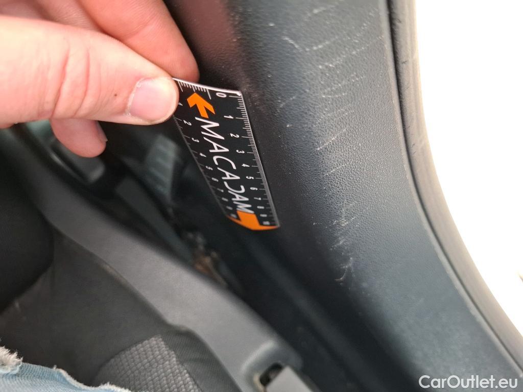  Citroen  C3  Société Feel 1.5 BlueHDI 100CV BVM6 E6d #10