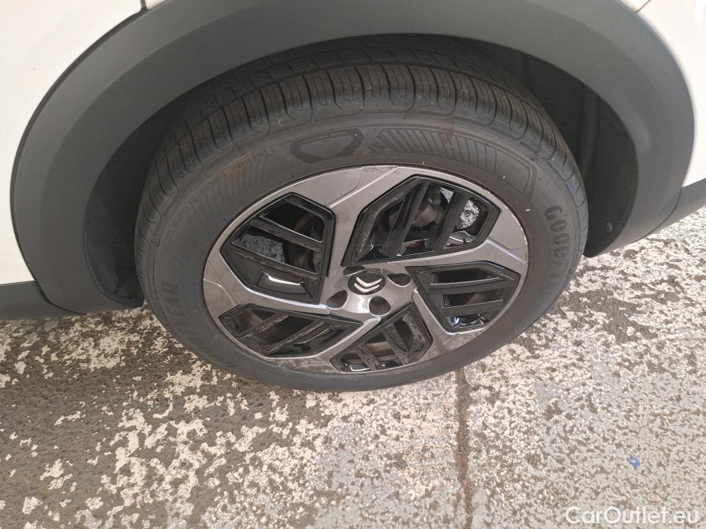  Citroen  C4  Berline Plus 1.2 PureTech 130CV BVM6 6E #18
