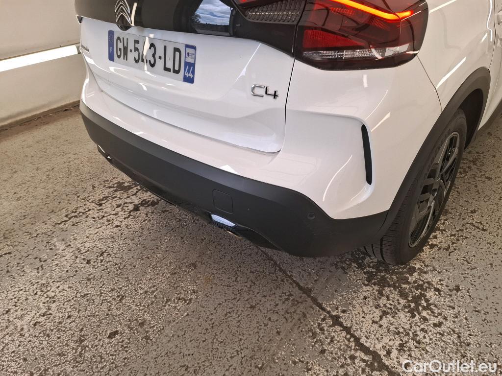 Citroen  C4  Berline Plus 1.2 PureTech 130CV BVM6 6E #1