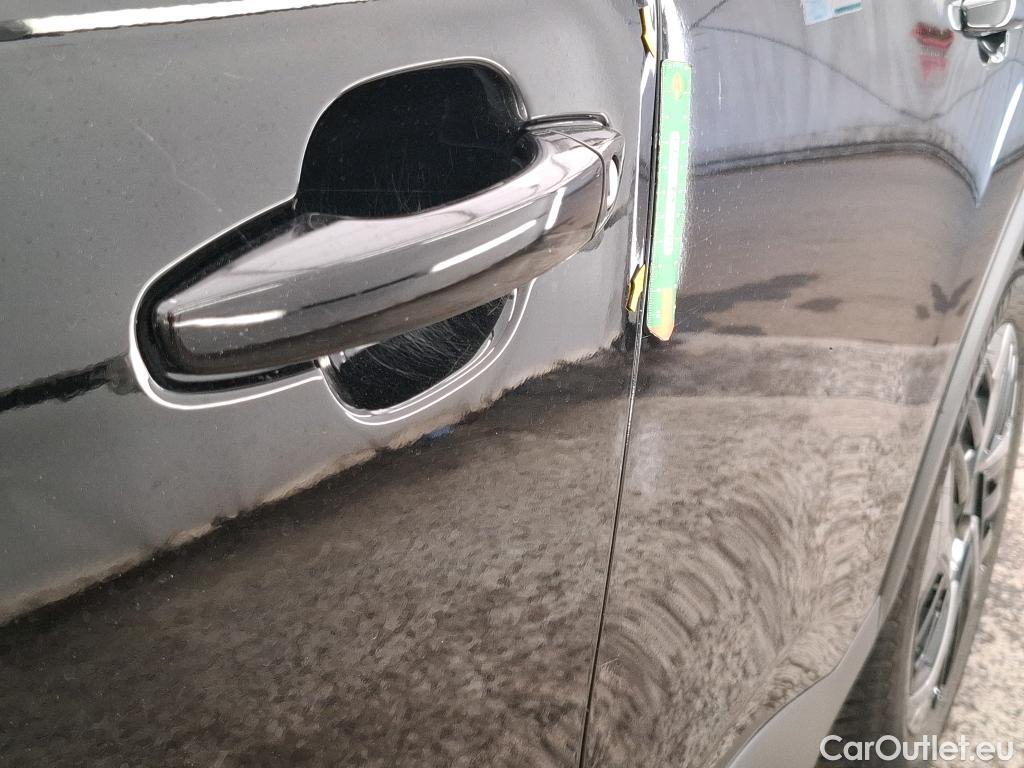  Citroen  C4 CITROEN  X / 2022 / 4P / Berline PureTech 130 S&S EAT8 Feel Pack #2