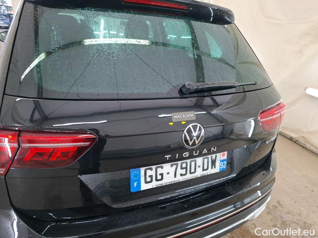  Volkswagen  Tiguan VOLKSWAGEN  / 2020 / 5P / SUV 1.4 eHybrid 245 DSG6 Elegance Exclusive #17