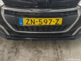  Peugeot  208 Peugeot  Signature 1.2 PureTech 82 5d #5