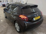  Peugeot  208 Peugeot  Signature 1.2 PureTech 82 5d #19