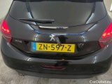  Peugeot  208 Peugeot  Signature 1.2 PureTech 82 5d #53