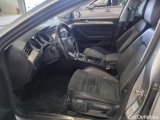  Volkswagen  Passat Volkswagen  2.0 TDI SCR 4MOTION 200 KM DSG Elegance 4d #13