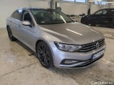  Volkswagen  Passat Volkswagen  2.0 TDI SCR 4MOTION 200 KM DSG Elegance 4d #16