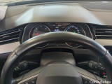  Volkswagen  Passat Volkswagen  2.0 TDI SCR 4MOTION 200 KM DSG Elegance 4d #32