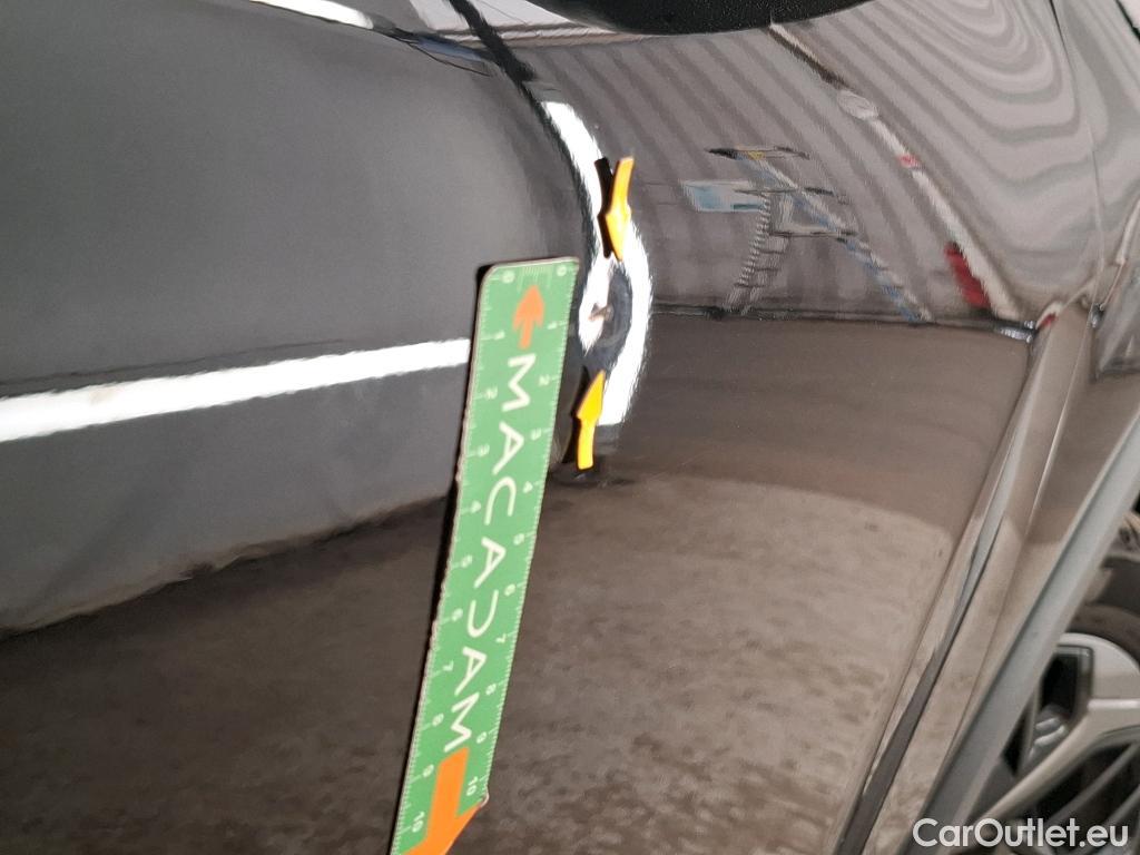  Citroen  C4  X Feel Pack 1.2 PureTech 130CV BVA8 6E #23