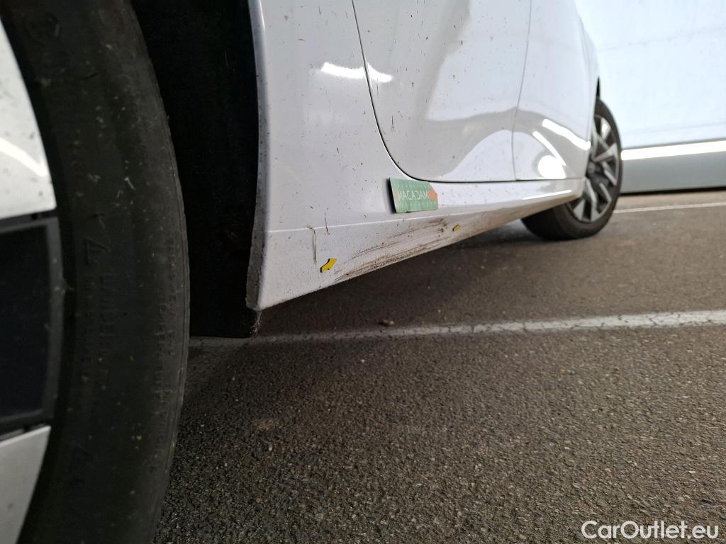  Peugeot  208  Active 1.2 PureTech 100CV BVM6 E6d #28
