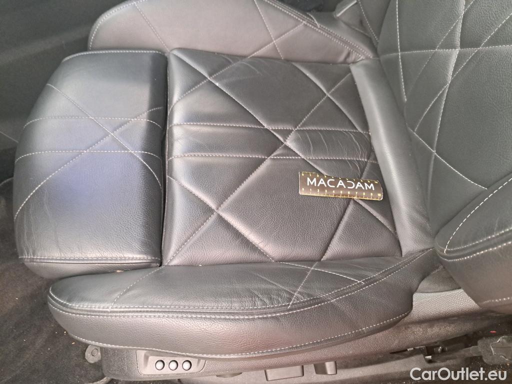  Citroen  DS 7 CROSSBACK DS DS 7 / 2022 / 5P / SUV E-TENSE 225 RIVOLI CD DS 50 #18