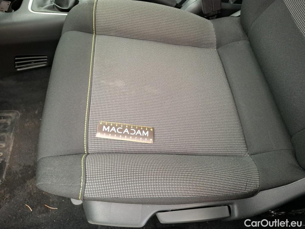  Citroen  C3  Max 1.2 PureTech 80CV BVM5 6E #8