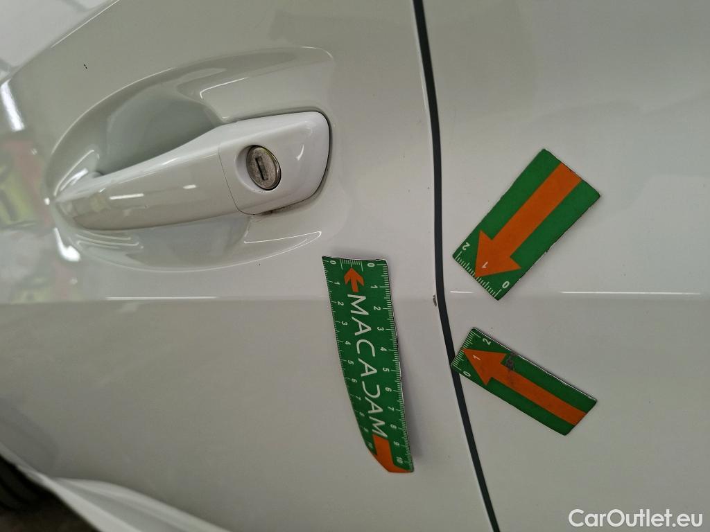  Peugeot  208  Style 1.2 PureTech 75CV BVM5 E6d #4