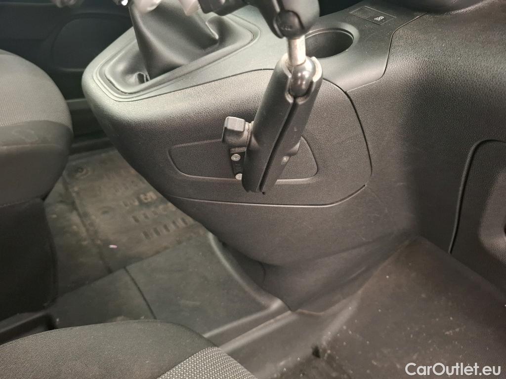  Citroen  Berlingo  Fourgon Club M 650 1.5 BlueHDi 75CV BVM5 E6dT #9