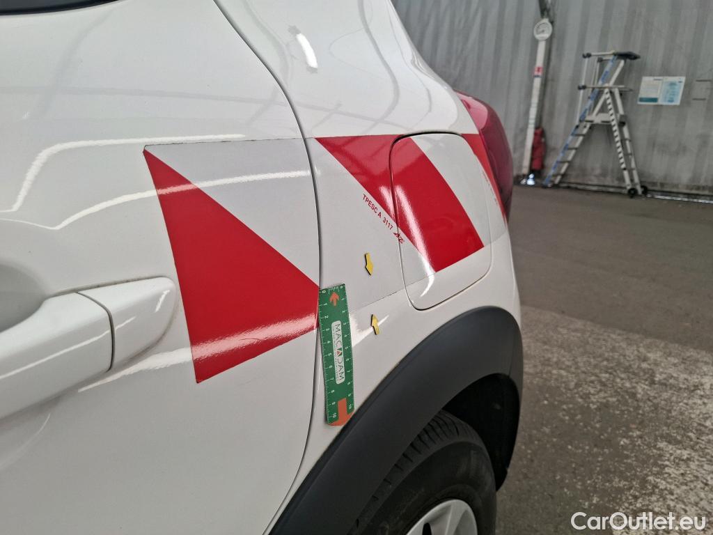  Citroen  C3  Société Feel 1.5 BlueHDI 100CV BVM5 E6dT #6