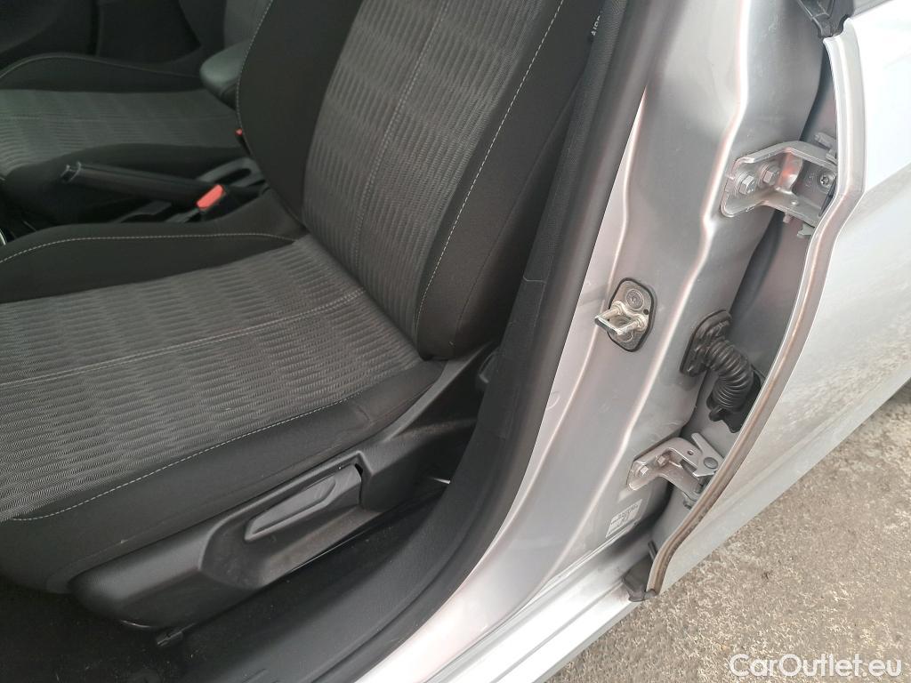  Opel  Corsa  F Elegance Business 1.2 Turbo 100CV BVM6 E6d #4