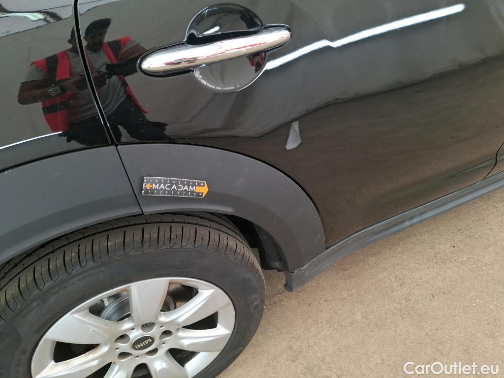  Mini  Countryman MINI  5p Crossover Cooper Finition Chili 136 ch BVA7 #63