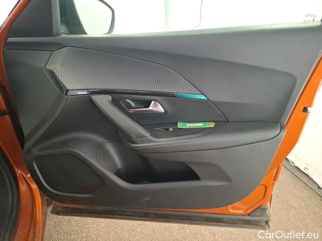  Peugeot  2008  Allure Pack 1.5 HDi 110CV BVM6 E6d #86