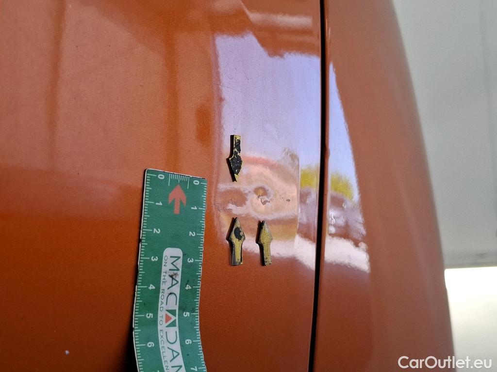  Peugeot  2008  Allure Pack 1.5 HDi 110CV BVM6 E6d #145