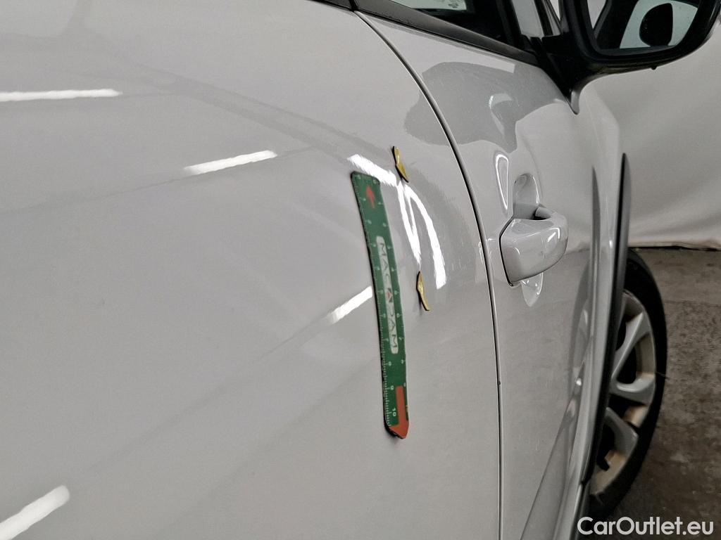  Citroen  C3  Société Feel 1.5 BlueHDI 100CV BVM5 E6dT #24