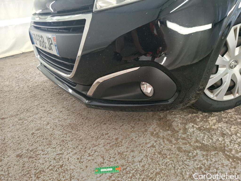  Peugeot  208  Affaire Premium Pack 1.6 HDi 75CV BVM5 E6 #4