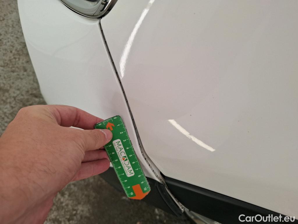  Citroen  C3  Société Feel 1.5 BlueHDI 100CV BVM5 E6dT #8