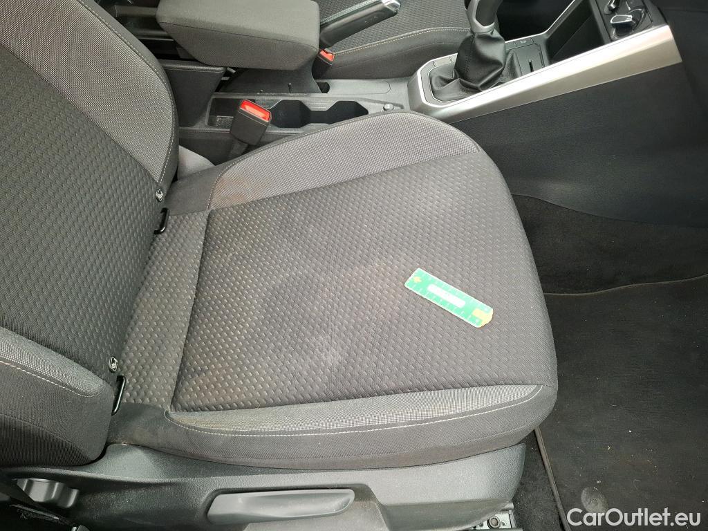  Volkswagen  Polo  / 2021 / 5P / Berline 1.0 TSI 95 LIFE BUSI REVER / TRANSFO VP/VF #10