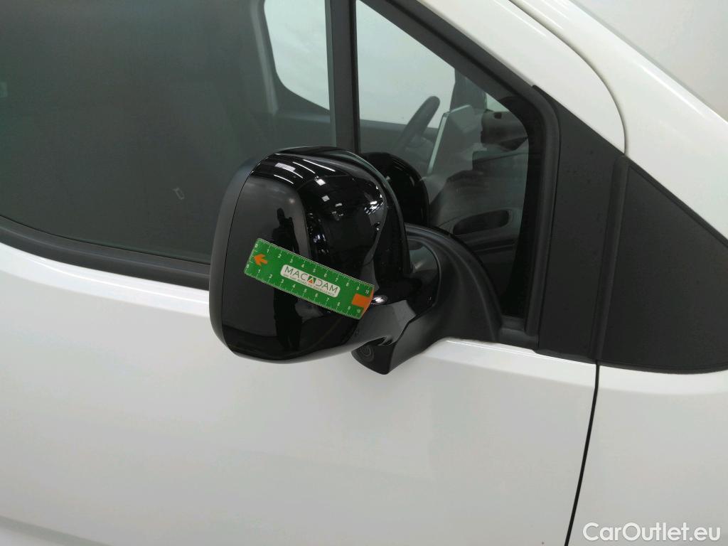  Citroen  Berlingo  Fourgon Driver XL 950 1.5 BlueHDi 100CV BVM6 E6d #14