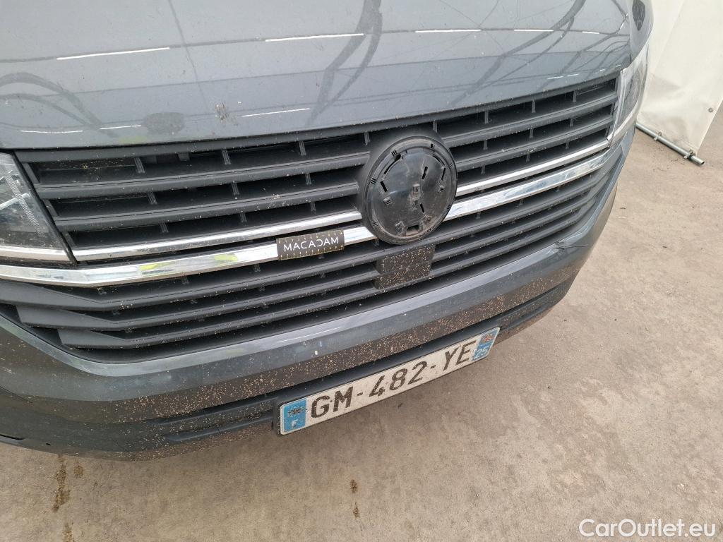  Volkswagen  Transporter VOLKSWAGEN  / 2019 / 4P / Fourgon tôlé 2.0 TDi 150 DSG7 L1H1 Business Plus #14