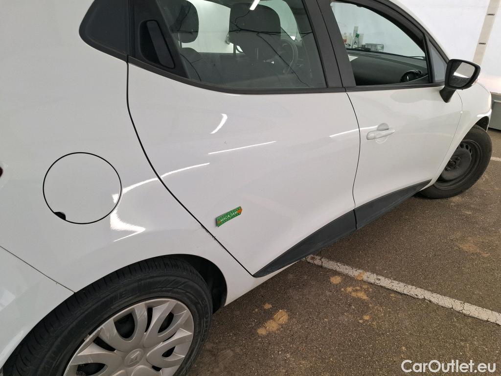  Renault  Clio  IV Air MediaNav 1.5 dCi 75CV BVM5 E6 #13