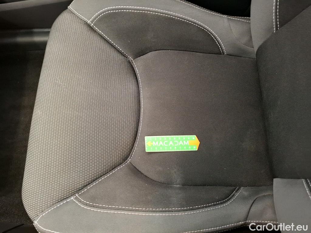  Renault  Clio  IV Air MediaNav 1.5 dCi 75CV BVM5 E6 #40