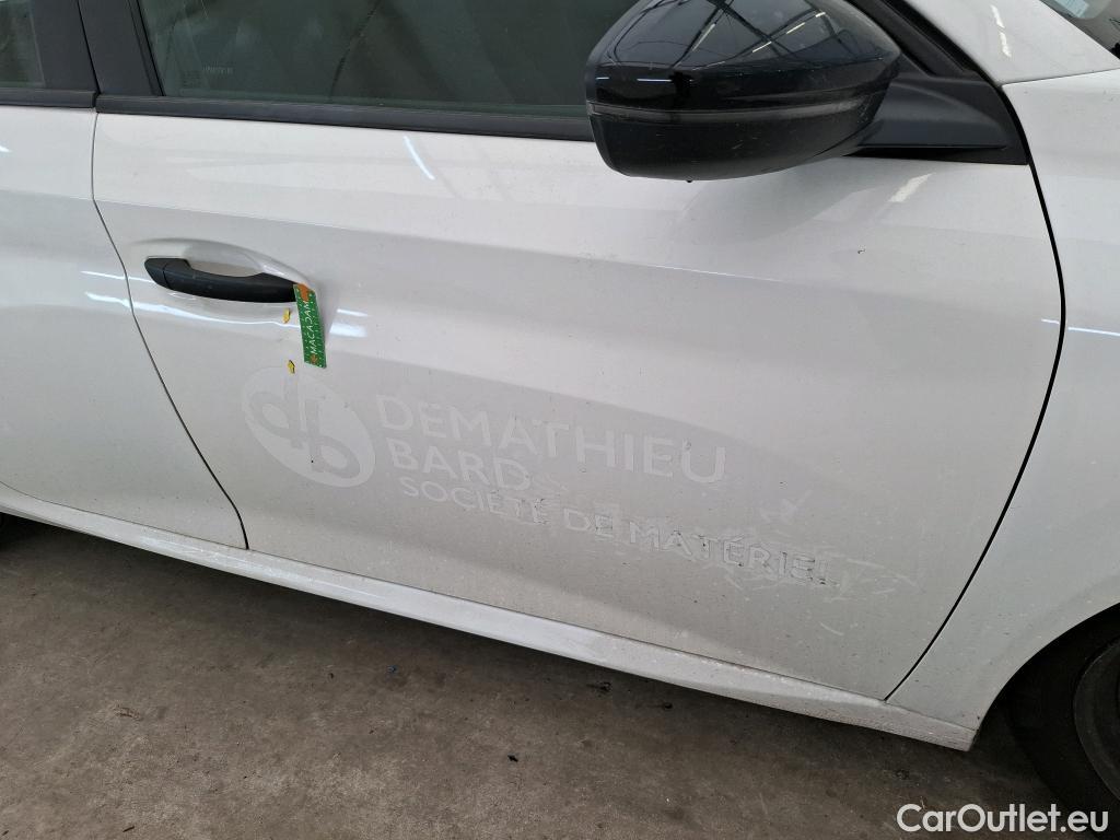  Peugeot  208  Premium 1.2 PureTech 75CV BVM5 E6d #19