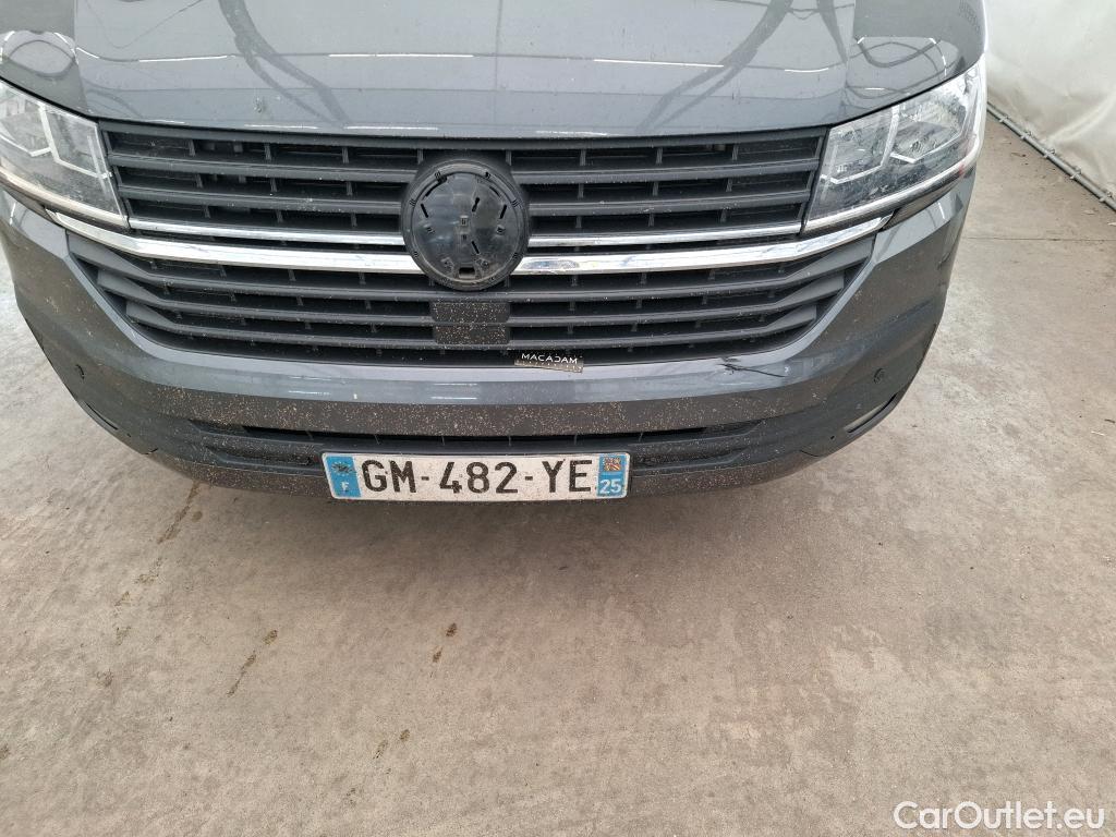  Volkswagen  Transporter VOLKSWAGEN  / 2019 / 4P / Fourgon tôlé 2.0 TDi 150 DSG7 L1H1 Business Plus #1