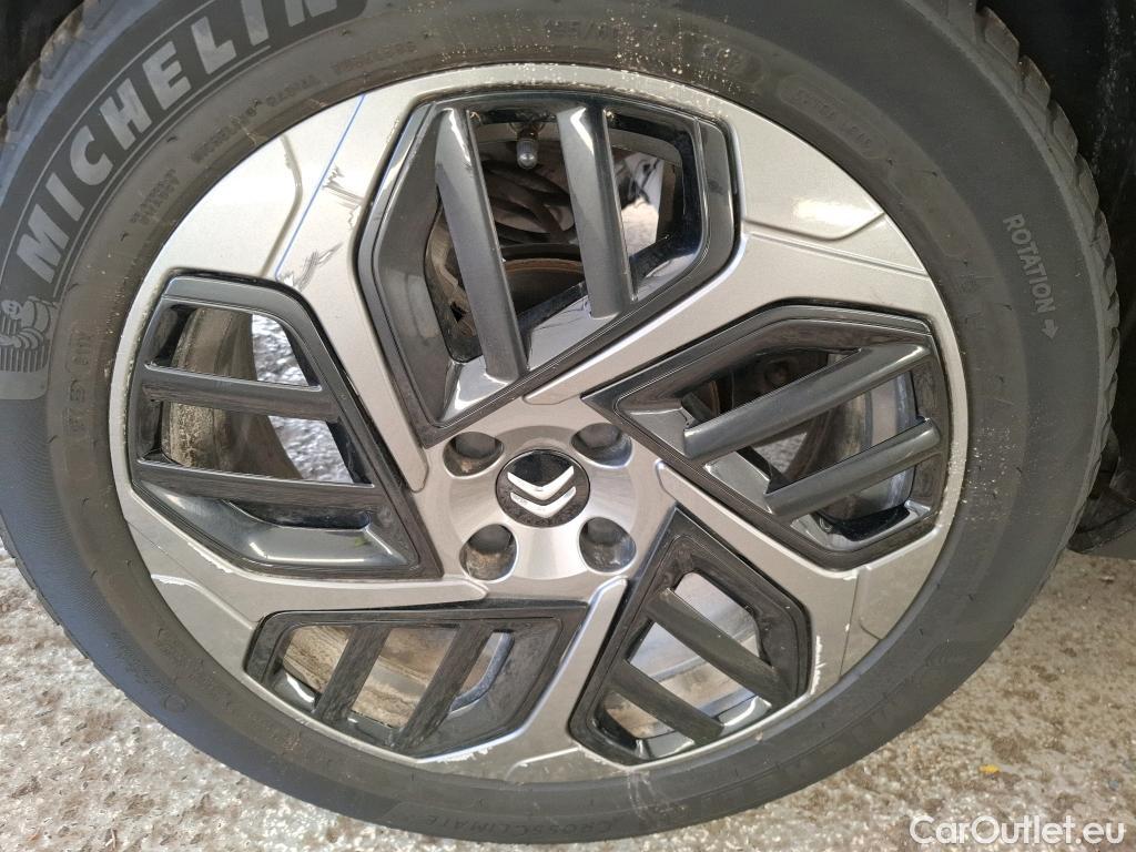  Citroen  C4 CITROEN  X / 2022 / 4P / Berline PureTech 130 S&S EAT8 Feel Pack #17