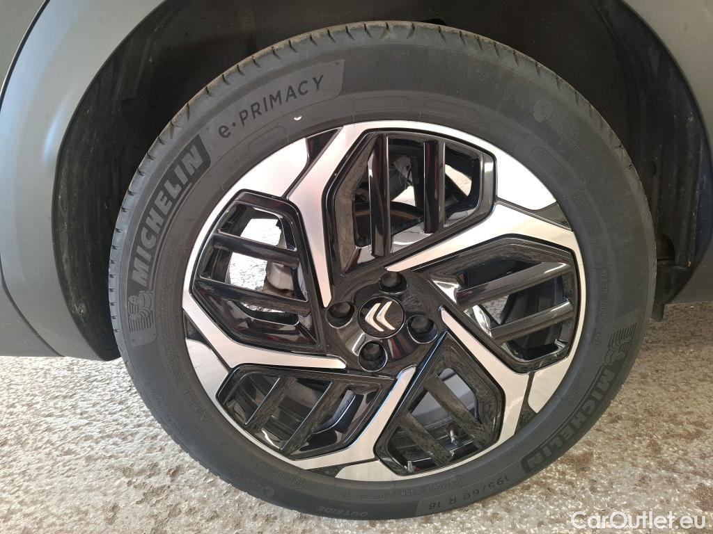  Citroen  C4 CITROEN  X / 2022 / 4P / Berline PureTech 130 S&S EAT8 Shine #8