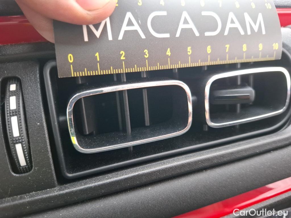  Citroen  C3  Graphic 1.2 PureTech 80CV BVM5 E6d #2