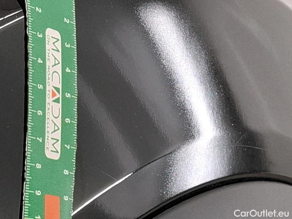  Citroen  C4 CITROEN  X / 2022 / 4P / Berline PureTech 130 S&S EAT8 Shine #3