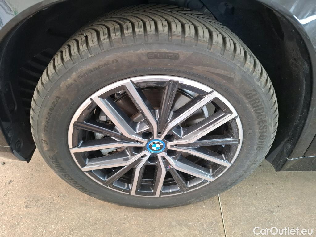  Bmw  iX 1 Série iX1 30 xDrive M Sport 64kWh BVA #26