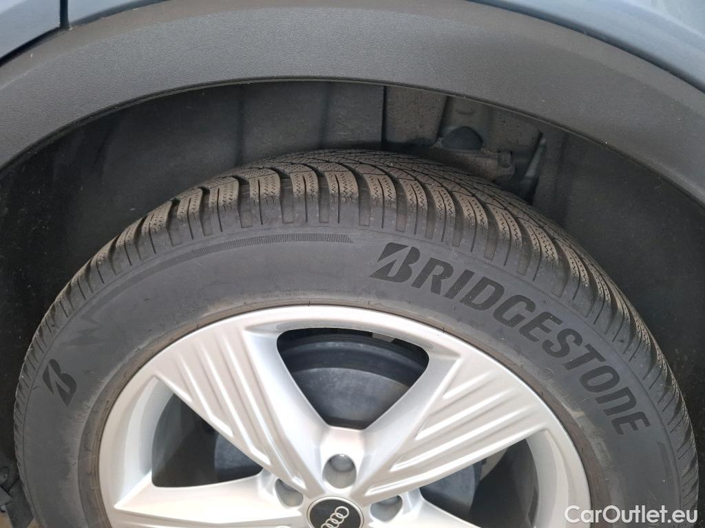  Audi  Q4 E-Tron  40 e-tron Executive BVA #5